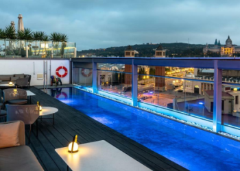 hotel más cerca de mí