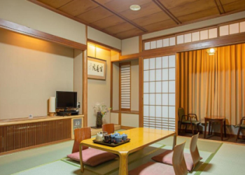 cheap rooms in osaka