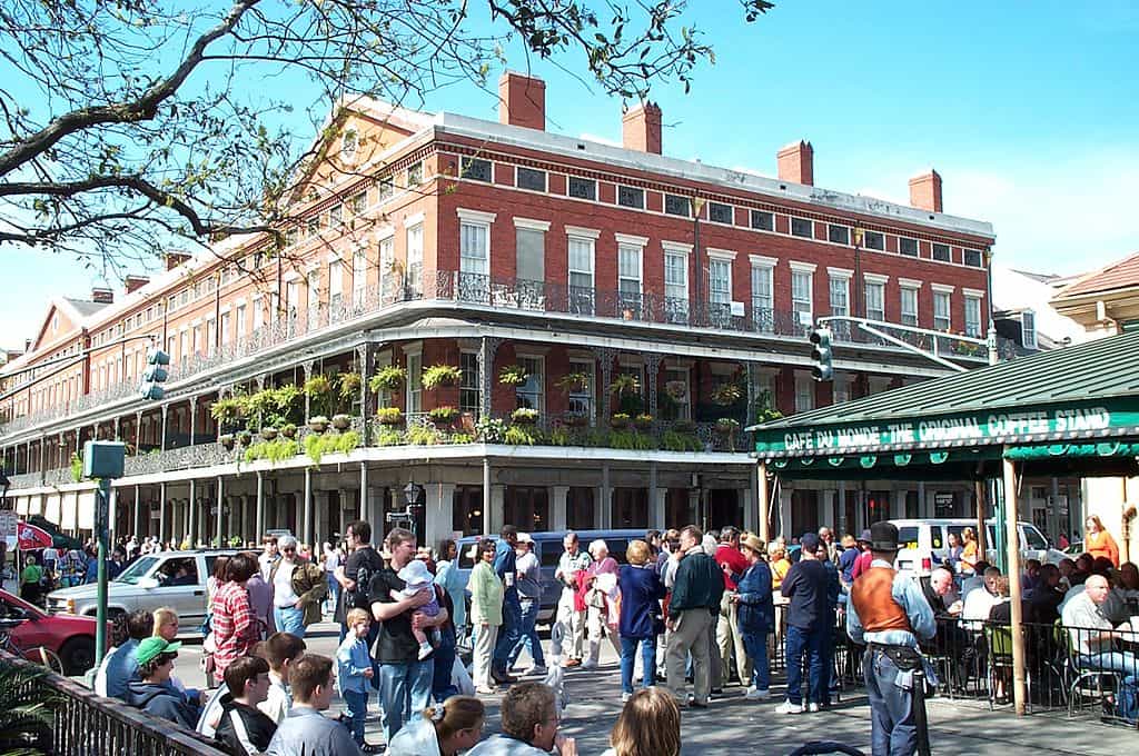 inexpensive flights to new orleans
