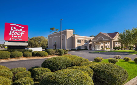 cheapest hotel motel near me