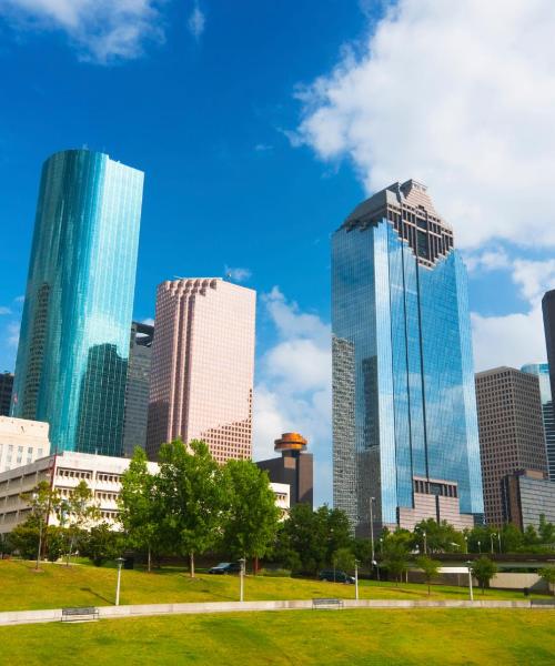 cheap flights to houston