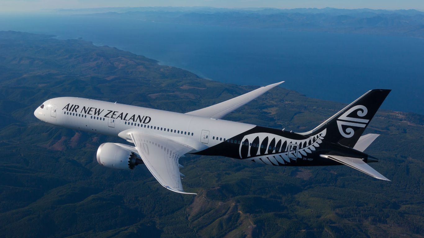 new zealand flights