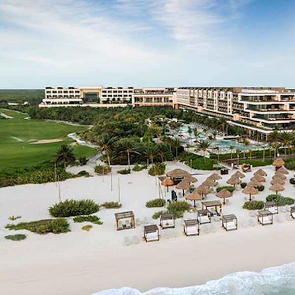 atelier playa mujeres