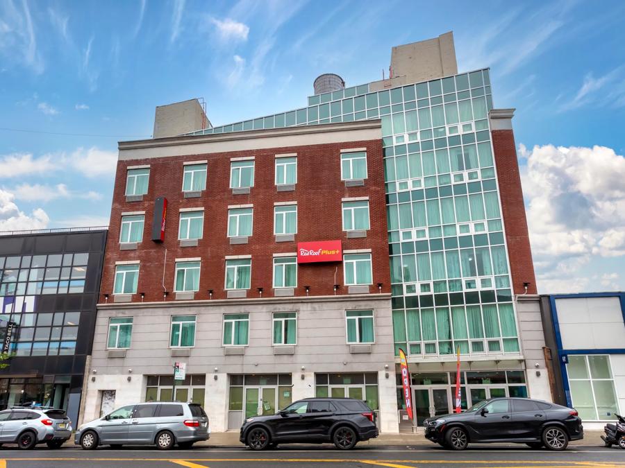 cheap hotels in brooklyn