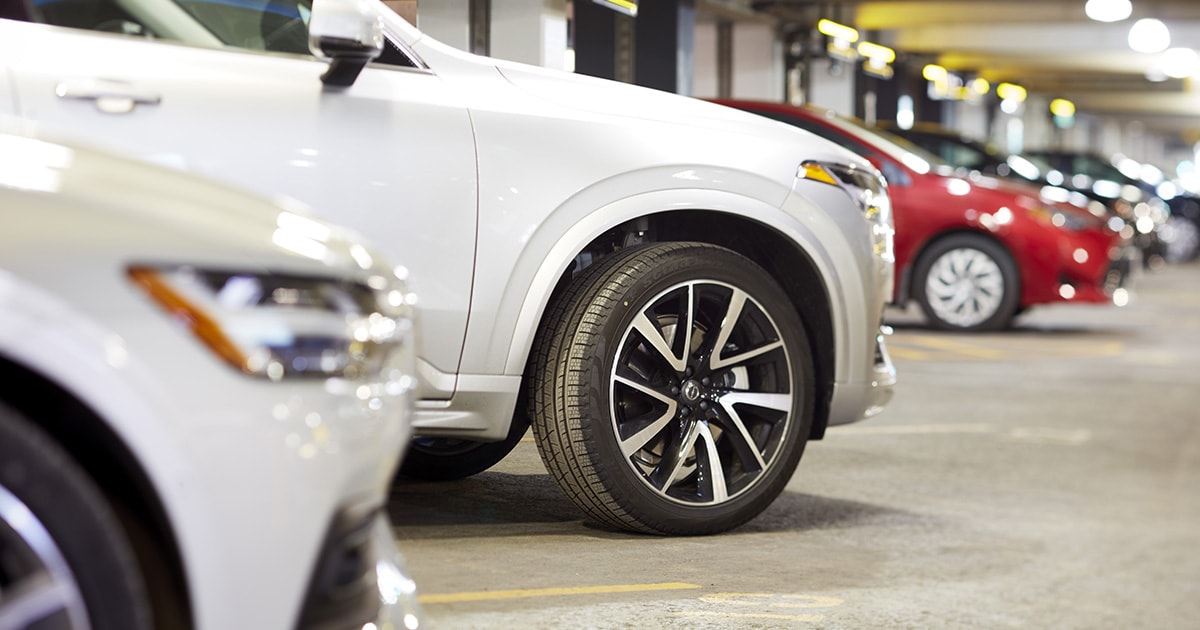 cheap car rental yyz