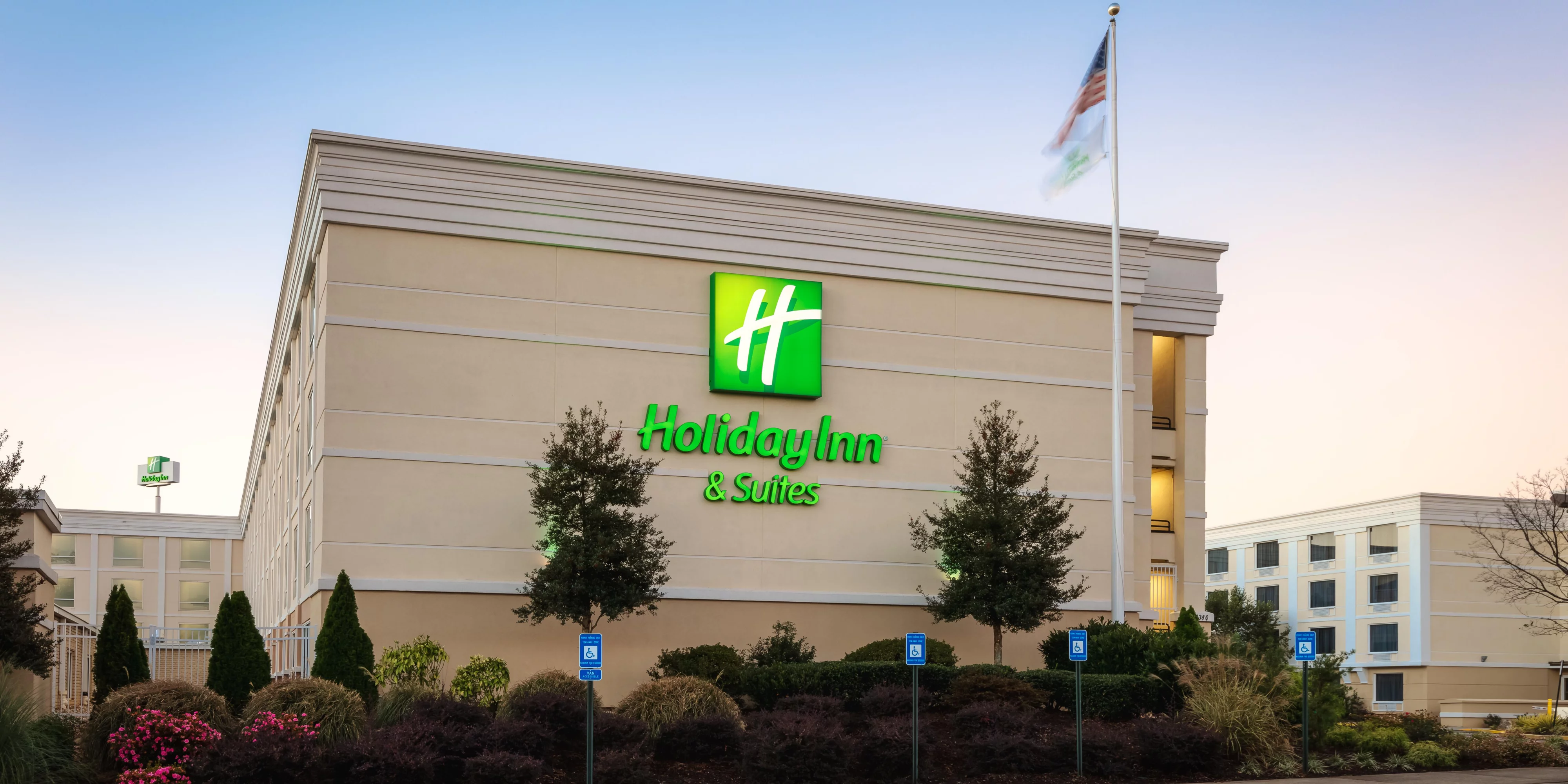 hotel más cerca de mí