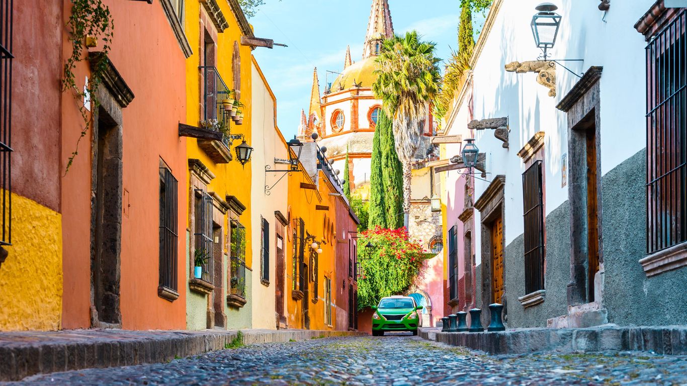 san miguel de allende flights