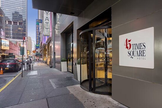 cheap hotels in nyc near times square