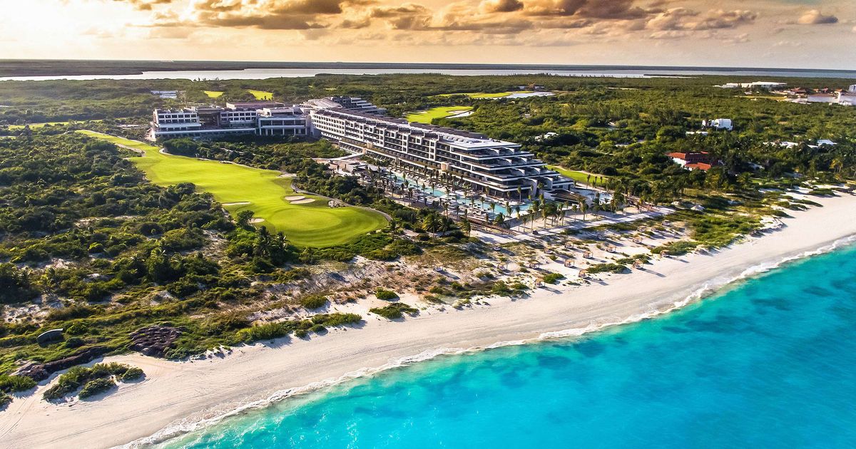 atelier playa mujeres